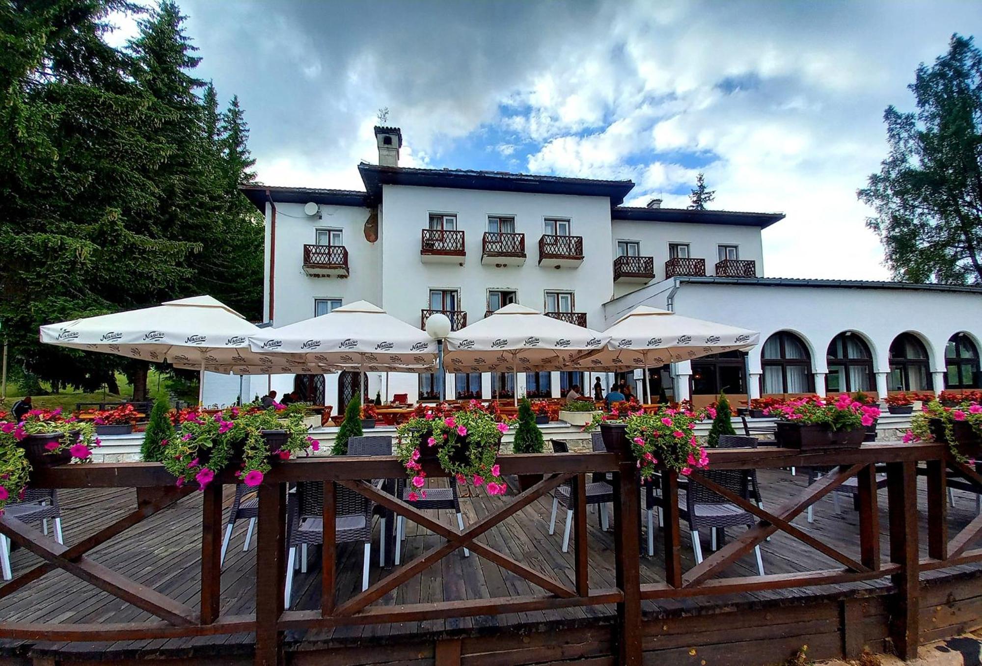 Hotel Vlasina - Vlasinsko Jezero فالسينا ريد المظهر الخارجي الصورة