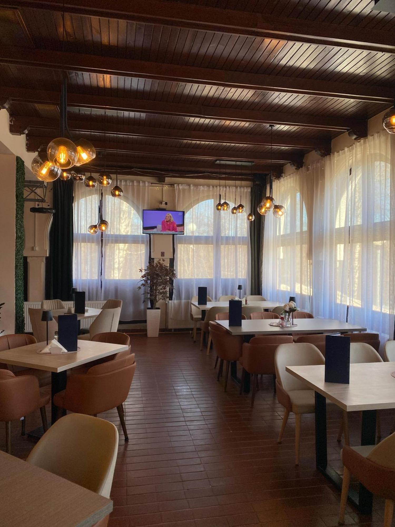 Hotel Vlasina - Vlasinsko Jezero فالسينا ريد المظهر الخارجي الصورة