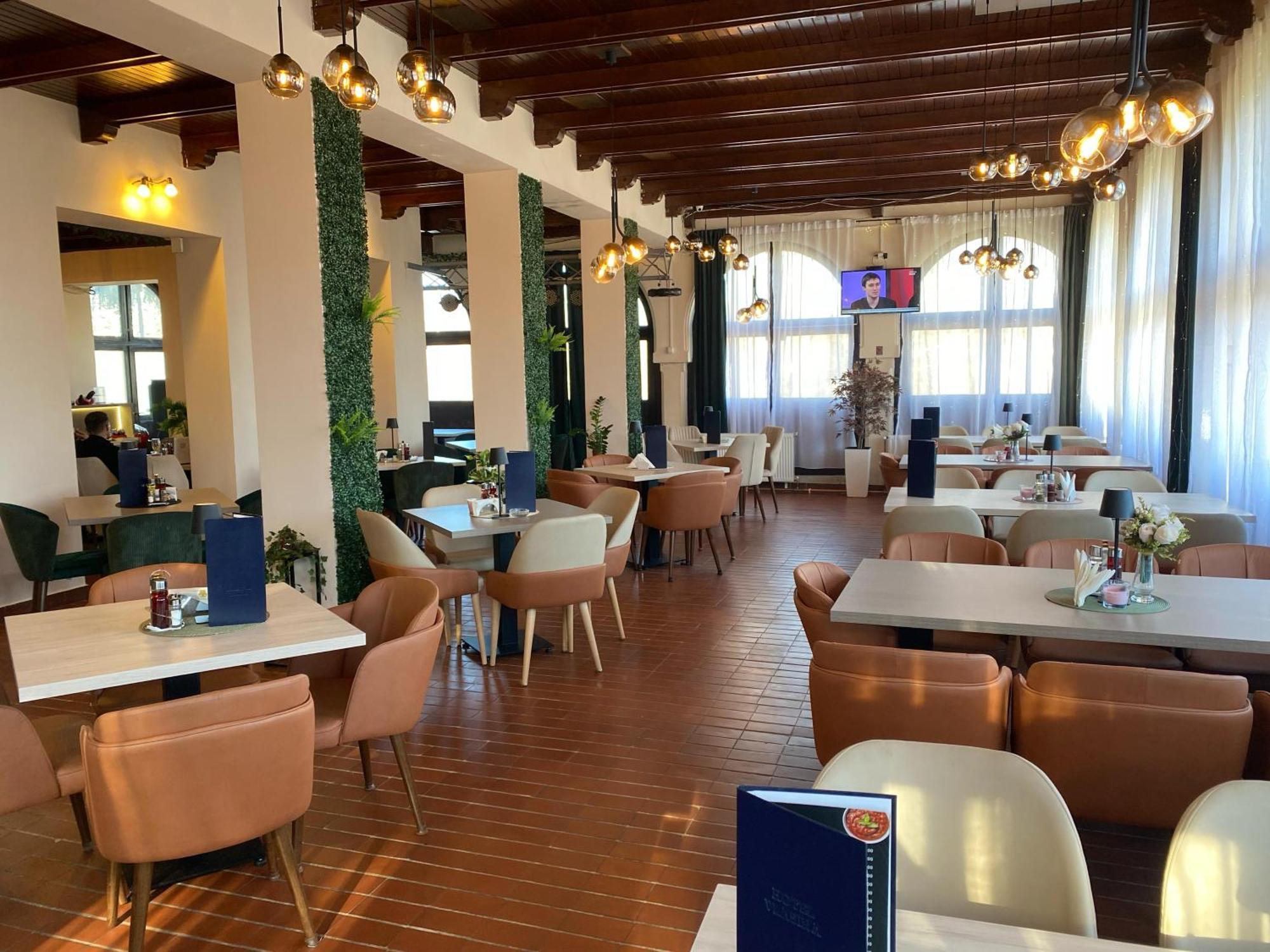 Hotel Vlasina - Vlasinsko Jezero فالسينا ريد المظهر الخارجي الصورة