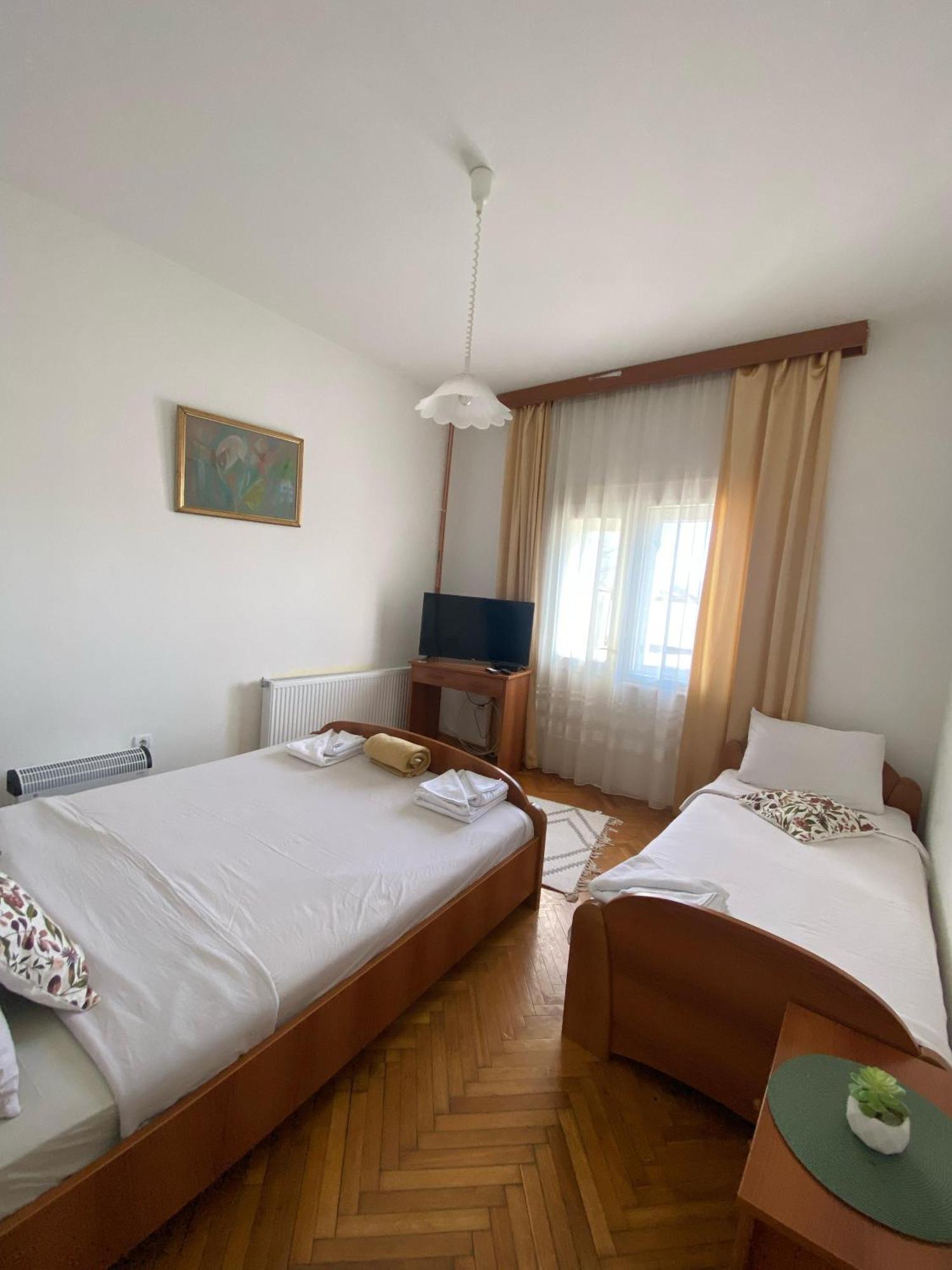 Hotel Vlasina - Vlasinsko Jezero فالسينا ريد المظهر الخارجي الصورة